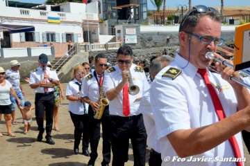 Misa y procesión terrestre-marítima de la playa de Ojos de Garza (Foto TA)